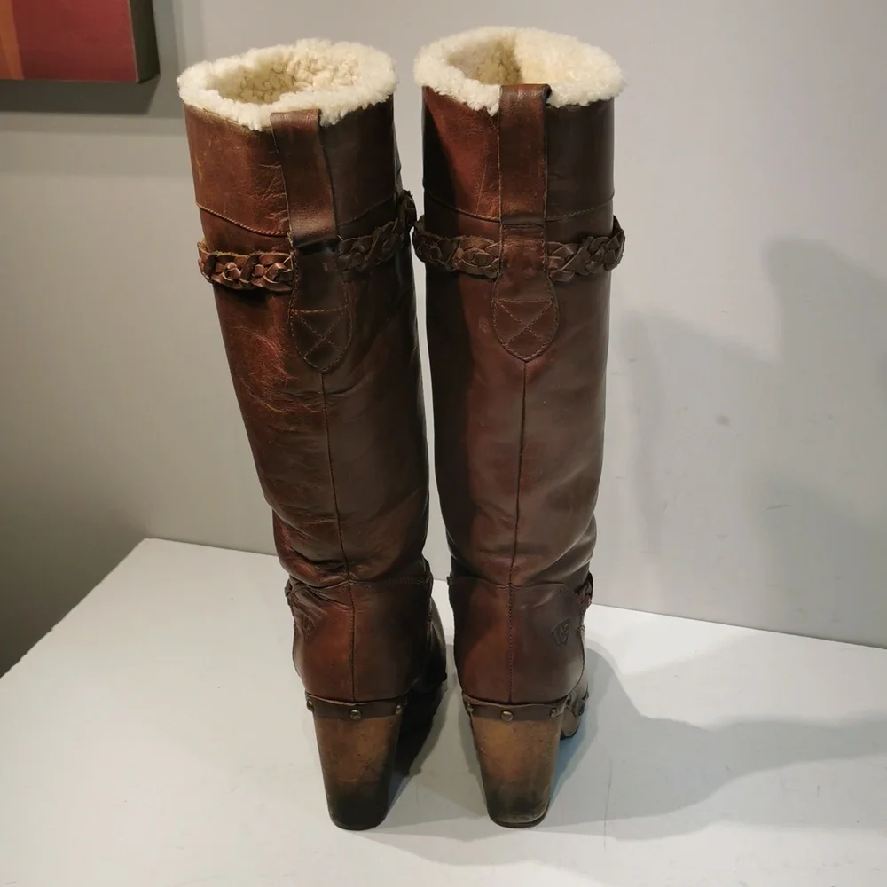 UGG Australia Savanna high clog boots size 7 sheepskin wooden heel - Picture 6 of 11